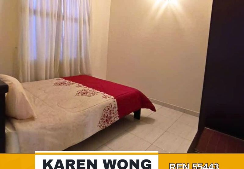 Bandar Laguna Merbok