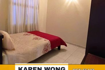 Bandar Laguna Merbok