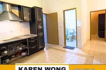 Bandar Laguna Merbok