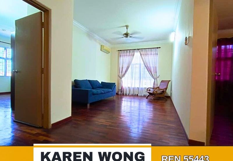 Bandar Laguna Merbok