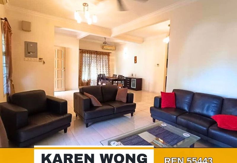 Bandar Laguna Merbok