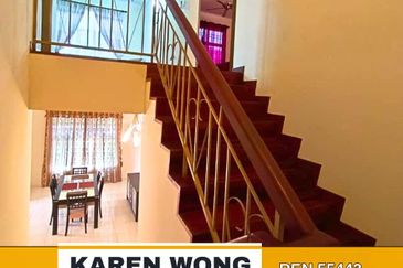 Bandar Laguna Merbok