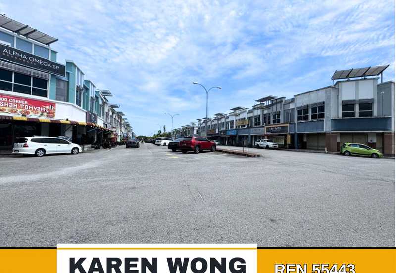 Bandar Laguna Merbok