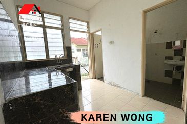 BANDAR AMANJAYA (KEMBOJA)