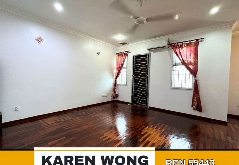 Bandar Laguna Merbok