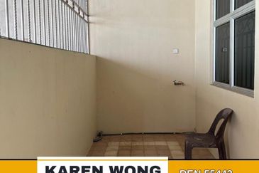 Bandar Laguna Merbok