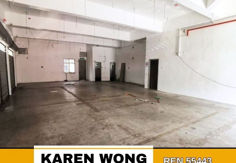 Bandar Laguna Merbok