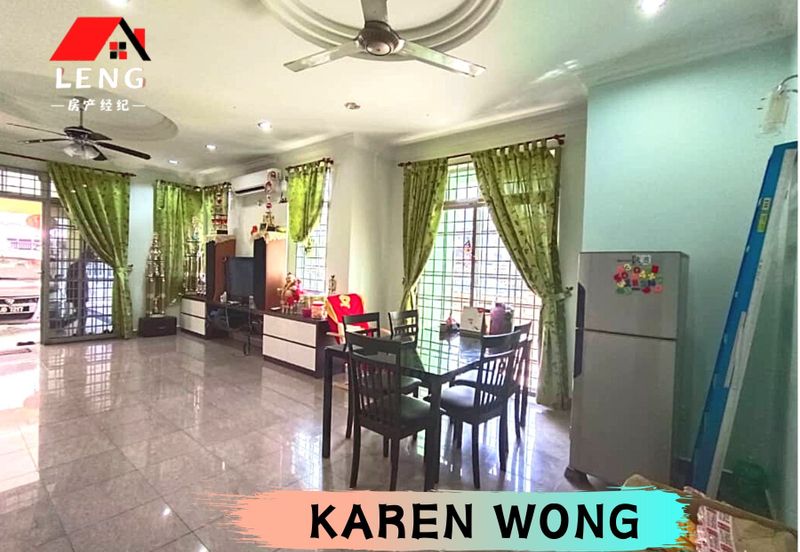 Bandar Laguna Merbok