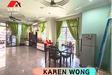 Bandar Laguna Merbok