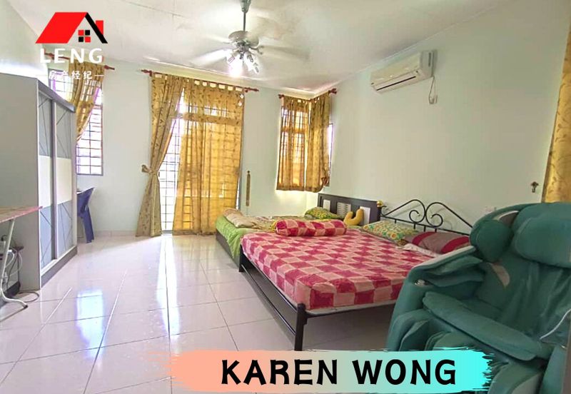 Bandar Laguna Merbok