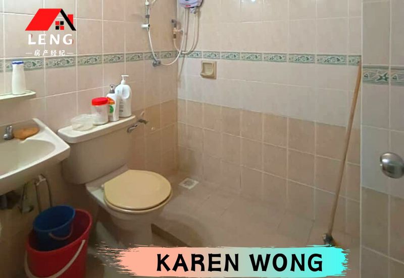 Bandar Laguna Merbok