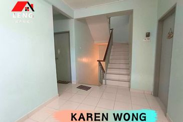 Bandar Laguna Merbok