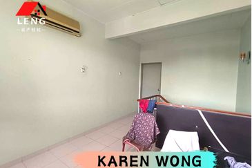 Bandar Laguna Merbok