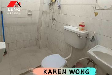 Bandar Laguna Merbok