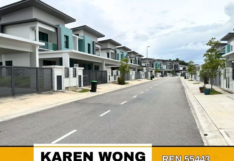 Sierra, Bukit Banyan