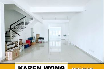 OPEN FACING & NEAR PLAYGROUND SELL BELOW MARKET PRICE @ AZELIA 3A BUKIT BANYAN