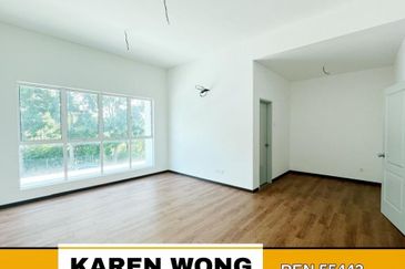 OPEN FACING & NEAR PLAYGROUND SELL BELOW MARKET PRICE @ AZELIA 3A BUKIT BANYAN