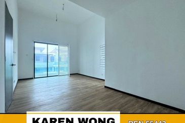 Sierra, Bukit Banyan