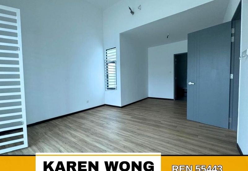 Sierra, Bukit Banyan