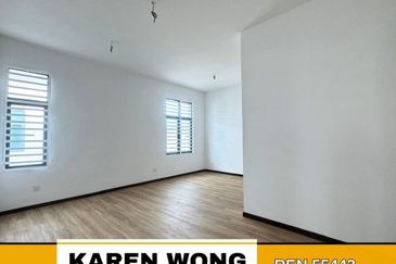 Sierra, Bukit Banyan