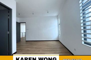 Sierra, Bukit Banyan