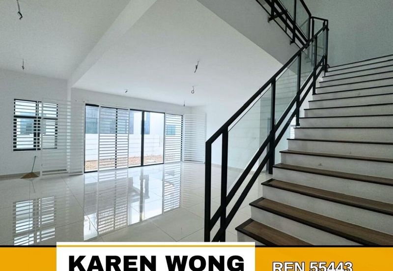 Sierra, Bukit Banyan