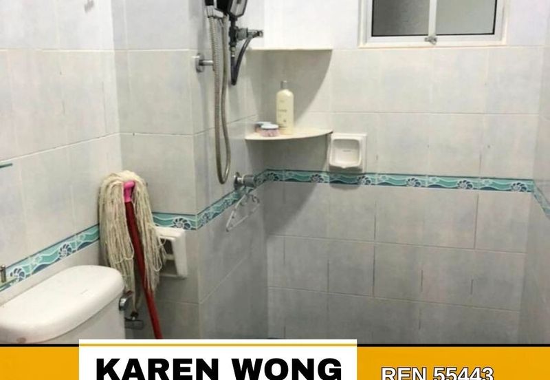 Bandar Laguna Merbok