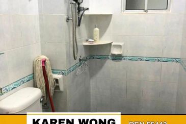 Bandar Laguna Merbok