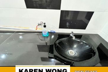 Bandar Laguna Merbok