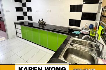 Bandar Laguna Merbok