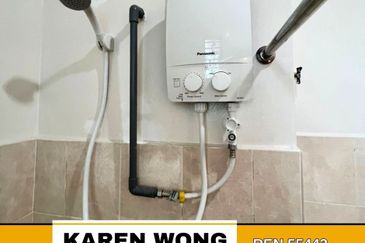 Bandar Laguna Merbok