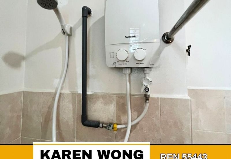 Bandar Laguna Merbok