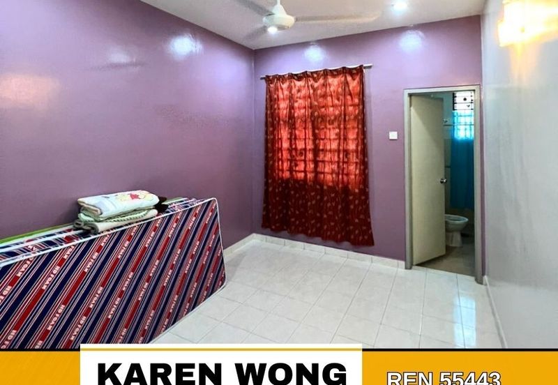 Bandar Laguna Merbok