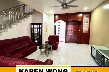 Bandar Laguna Merbok