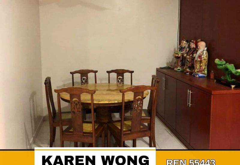 Bandar Laguna Merbok