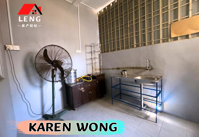 Bandar Laguna Merbok