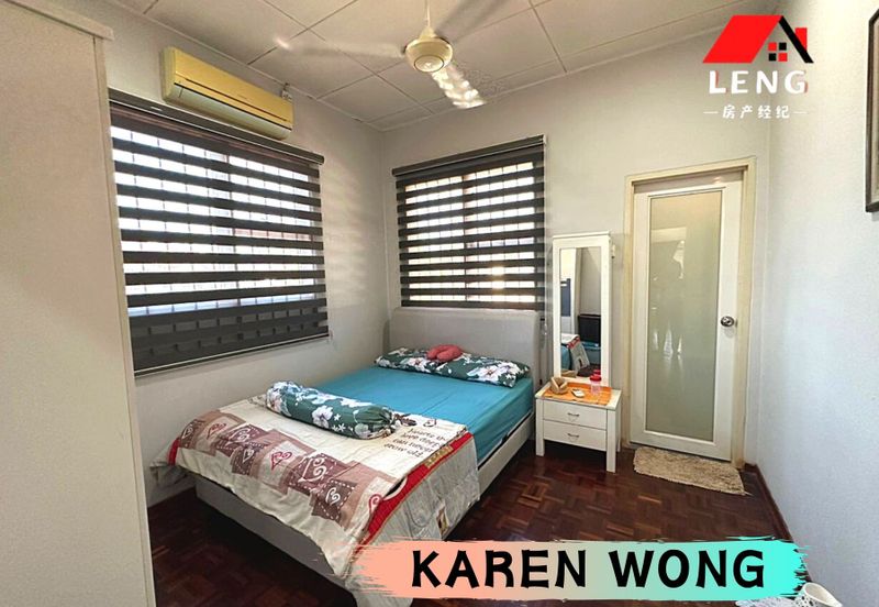 Bandar Laguna Merbok