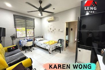 Bandar Laguna Merbok