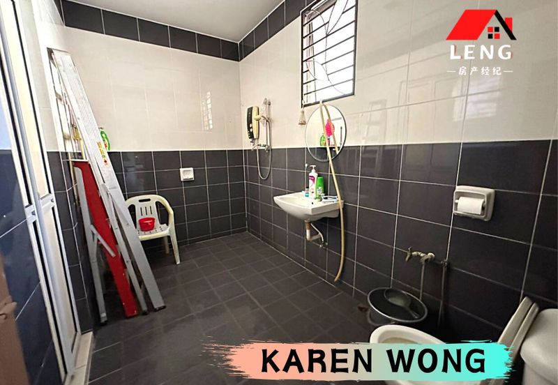 Bandar Laguna Merbok