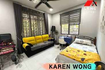 Bandar Laguna Merbok