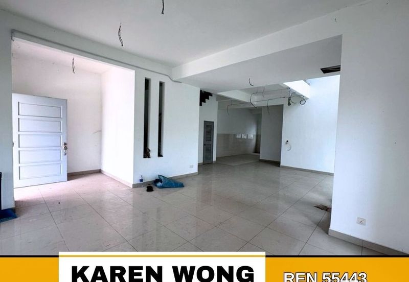 BRAND NEW & NEVER STAY BEFORE 2.5 Storey SEMI DETACHED @ LOT 88 PERDANA HEIGHTS
