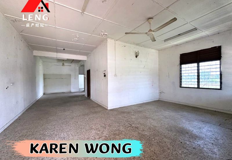 VERY HUGE LAND & CORNER LOT 1 Storey SEMI DETACHED @ TAMAN INTAN