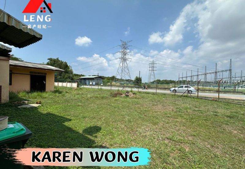 VERY HUGE LAND & CORNER LOT 1 Storey SEMI DETACHED @ TAMAN INTAN