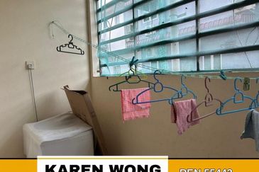 Bandar Laguna Merbok