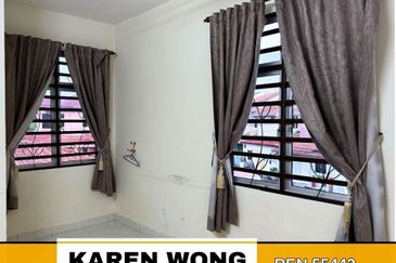 Bandar Laguna Merbok