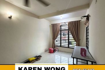 Bandar Laguna Merbok