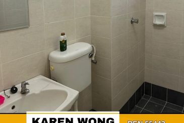 Bandar Laguna Merbok