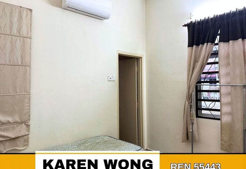 Bandar Laguna Merbok