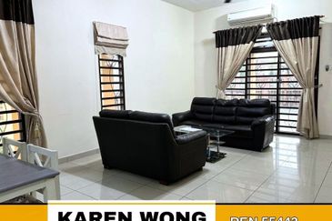 Bandar Laguna Merbok