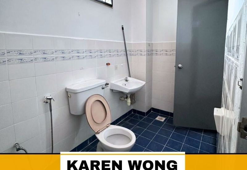 Bandar Laguna Merbok